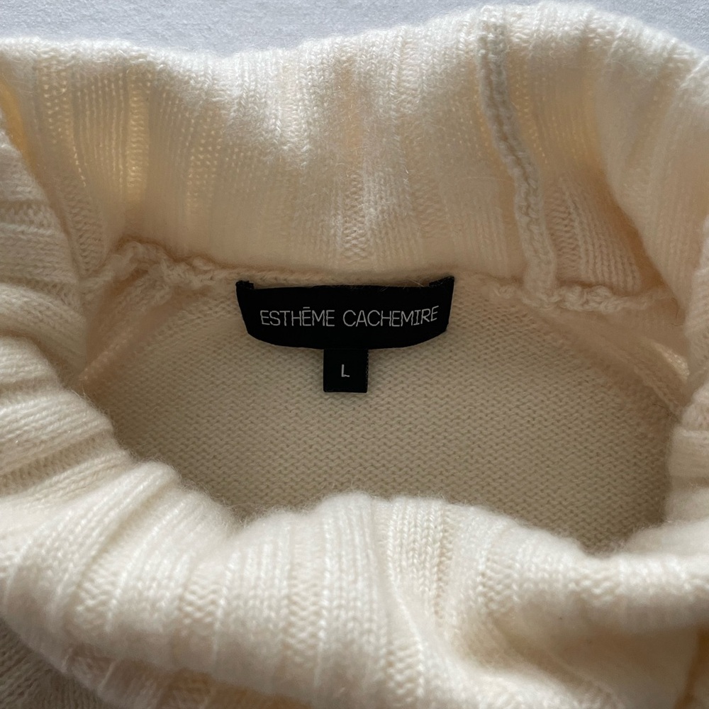 Cashmere Turtleneck Sweater - Picture 4 of 9